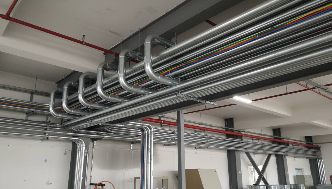 Eletroduto Galvanizado a Fogo NBR 5624: Tipos, Tamanhos e Aplicações Essenciais para Instalações Robustas